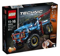 Lego TECHNIC 42070 Terenowy holownik 6x6 2w1 (1)